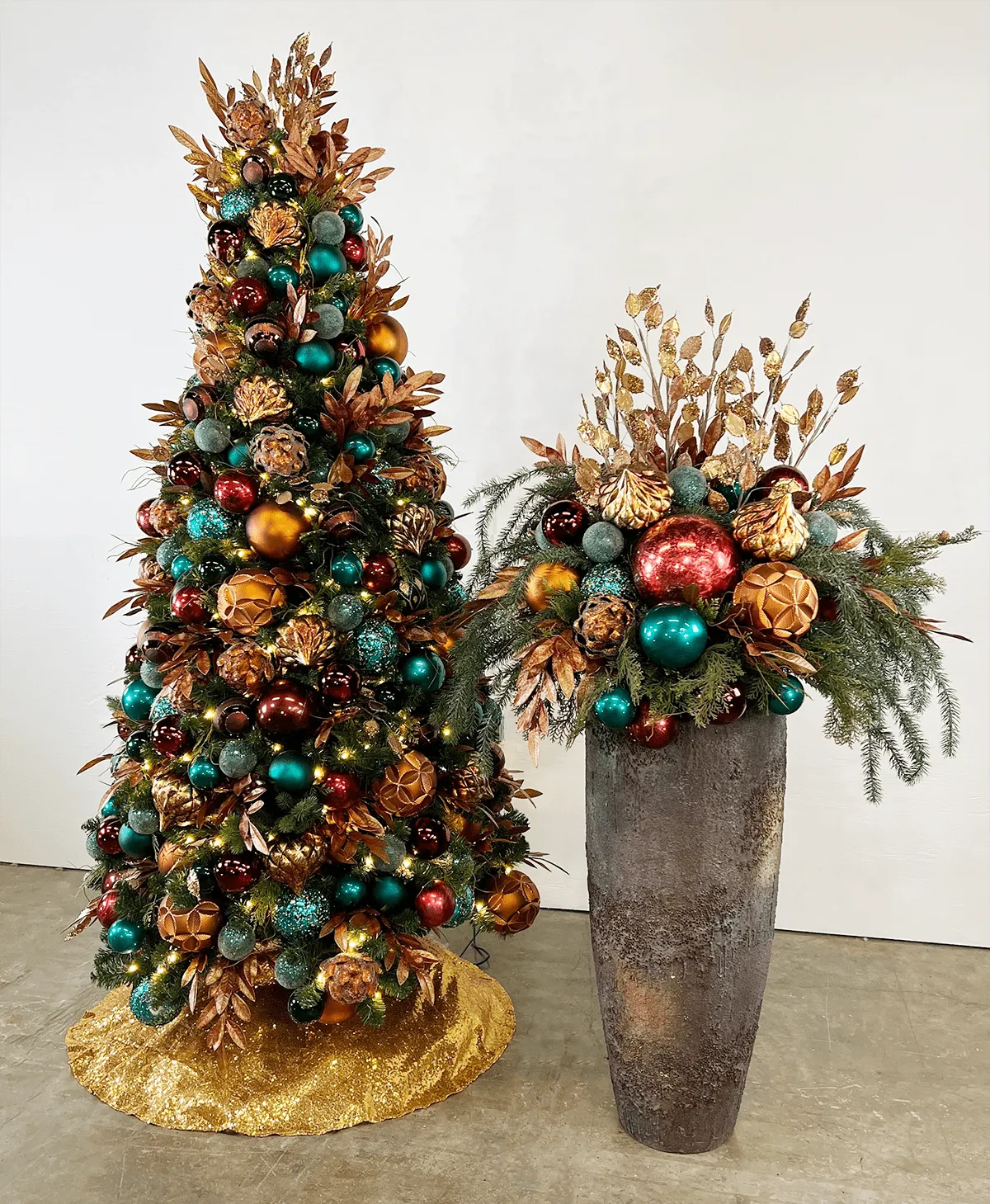 Planterra • Corporate Christmas Tree Decorating Trends for 2026 | Planterra
