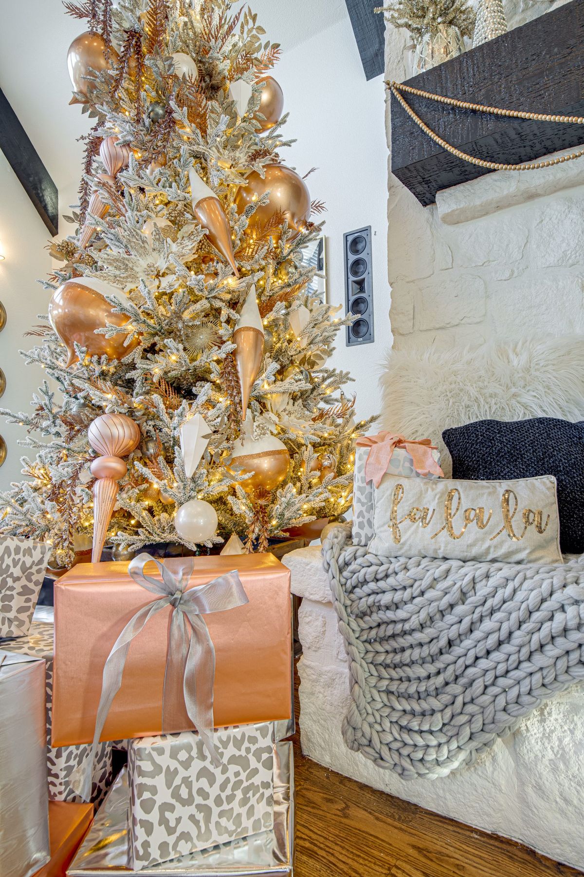 Pretty in Pink: Unleashing the Magic of Pink Christmas Decorations |  Courtney Warren Home
