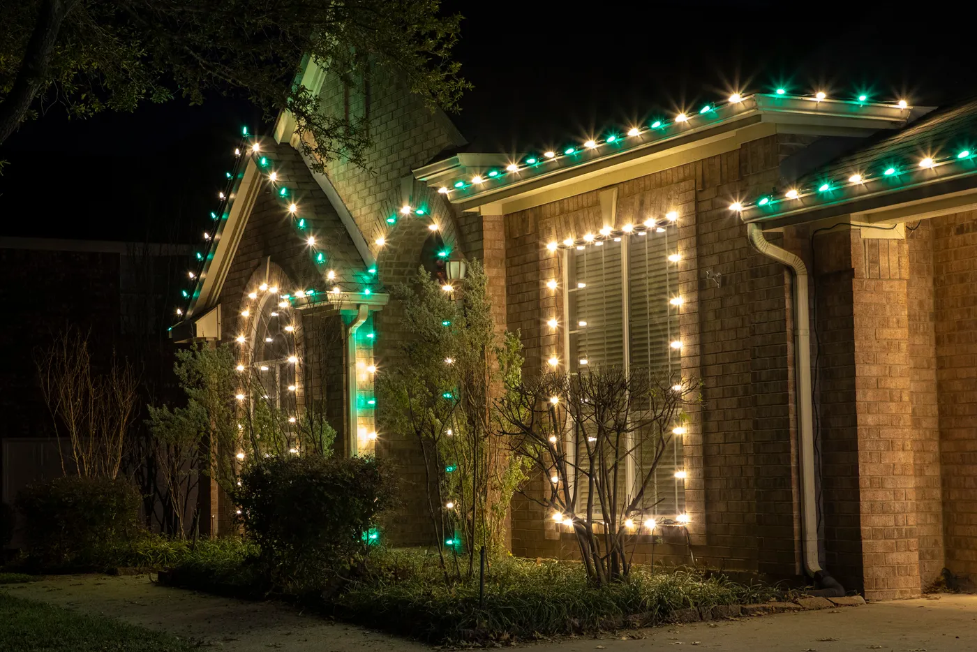 Recommendation: Lights, Clips, Electrical, and More – Christmas Designers