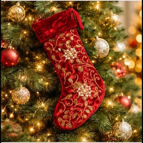 Red Velvet Christmas Stockings - Soft Touch, Rich Colors at ₹ 1600/piece |  New Delhi | ID: 2858815926630