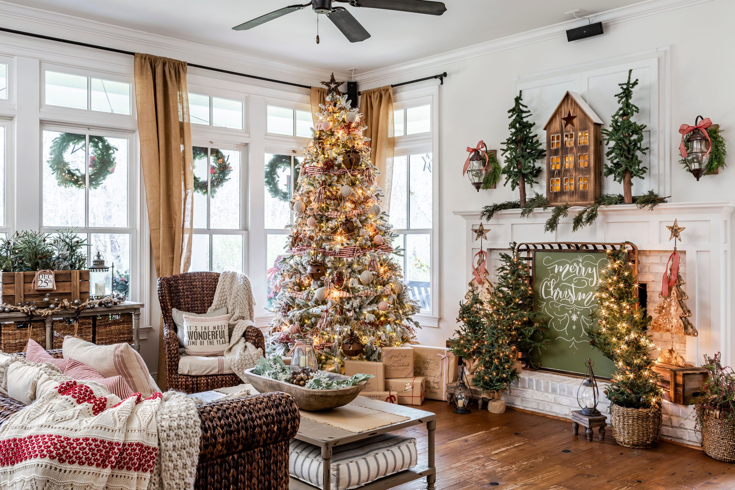 Saddle Up for Cowgirl Christmas with Festive Western-Inspired Decor