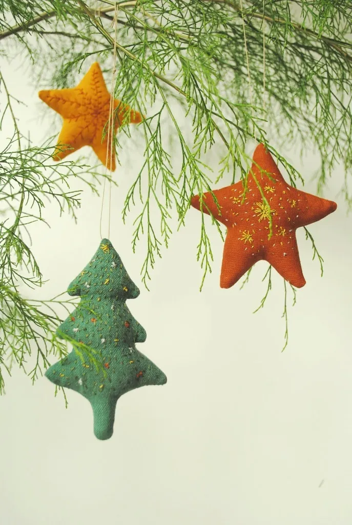 Sewing pattern. Embroidered fabric Christmas ornaments - Willowynn