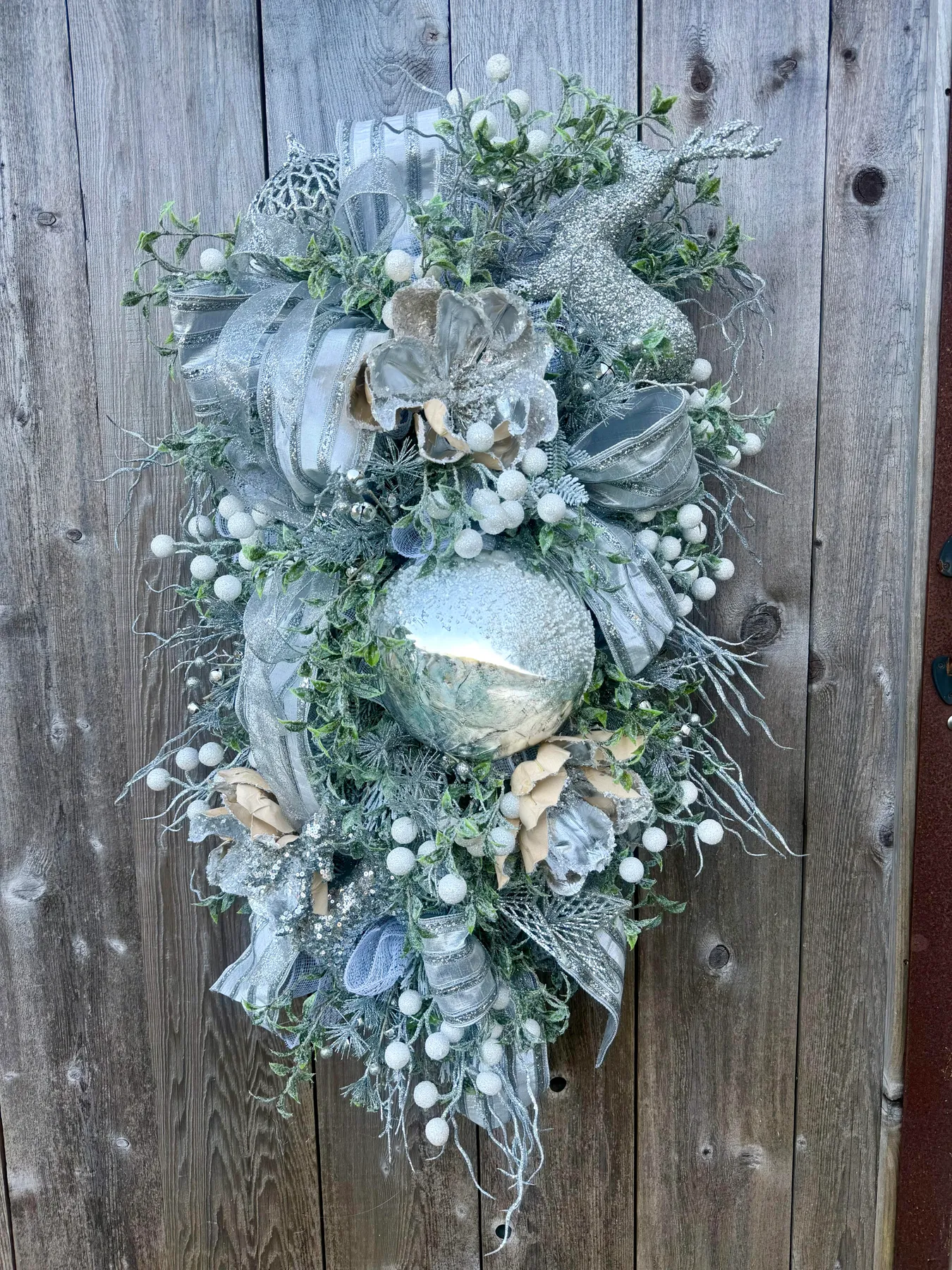 SILVER AND WHITE CHRISTMAS SWAG – Jam Designs and Supplies