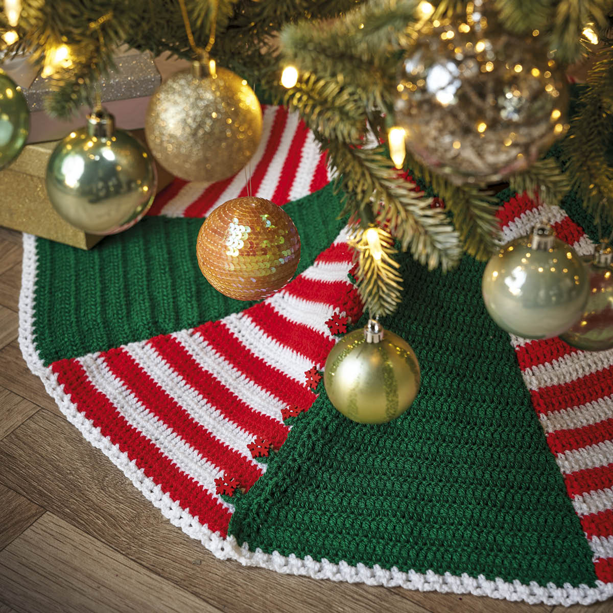 Skirt Crochet Pattern Christmas Handcrafted Holiday Tree Skirt Pieces Get  Festive With Our Crochet Christmas Tree Skirt Pattern Simply Yarn