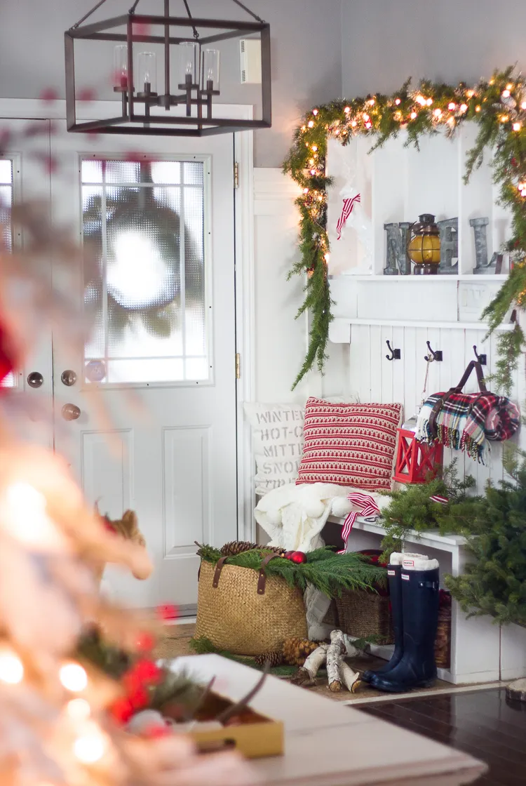 Small and Merry: Holiday Decor for Every Nook and Cranny | Mohawk Home