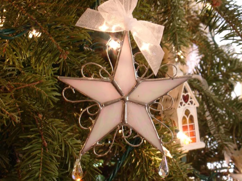 Stained Glass Christmas Ornaments | A StorybookLife Blog: Cr… | Flickr