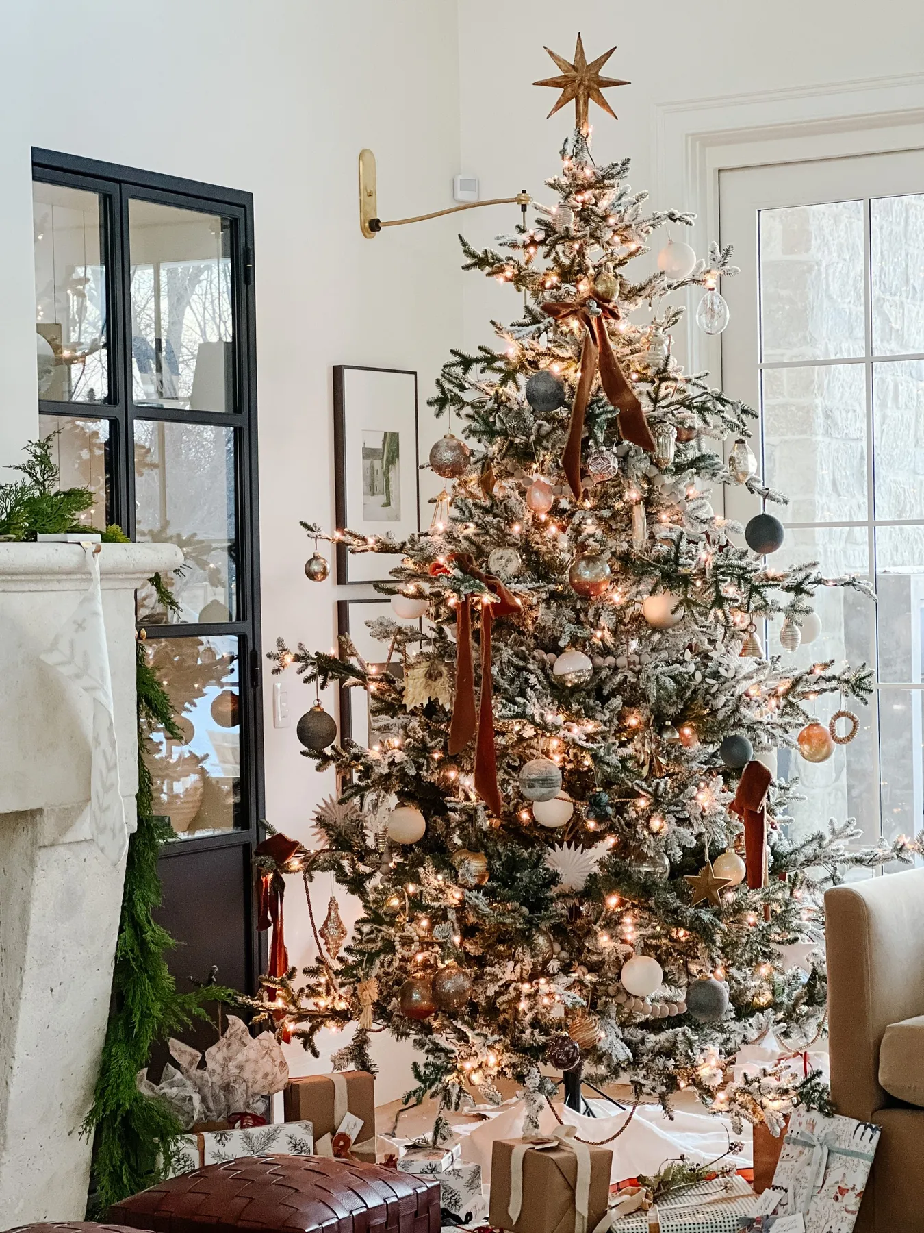 The Christmas Tree Decorating Ideas that are Inspiring Me this Year -  Making it in the Mountains