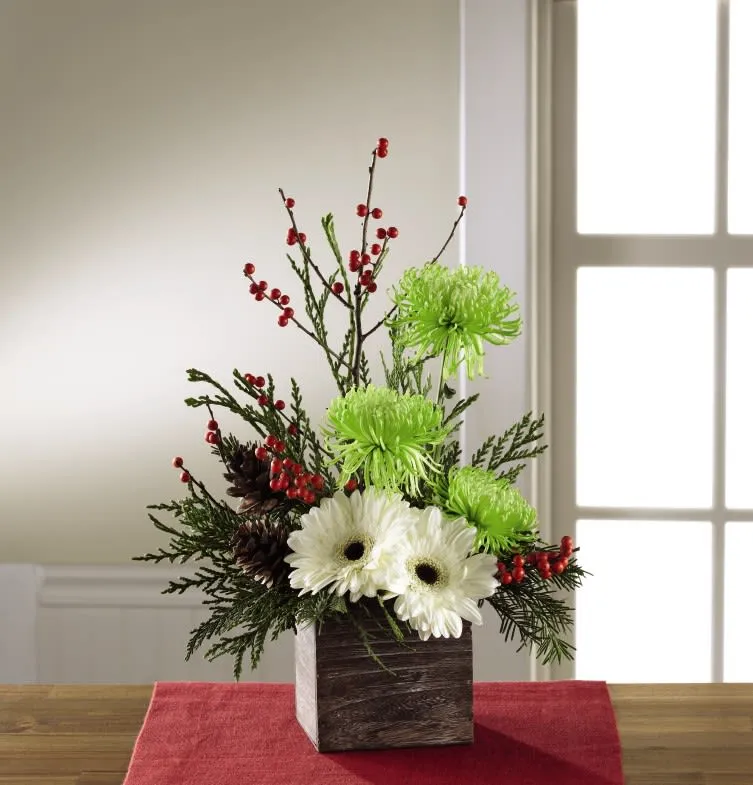 The FTD¨ Winter Eleganceª Bouquet in Central Square, NY | Leaf & Stem