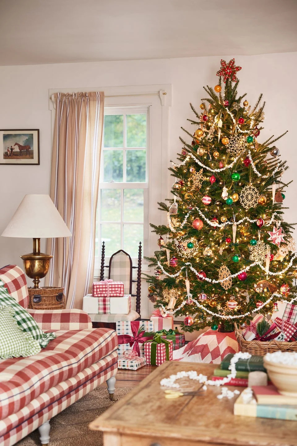These 5 Christmas Decorating Trends Will Be EVERYWHERE in 2025