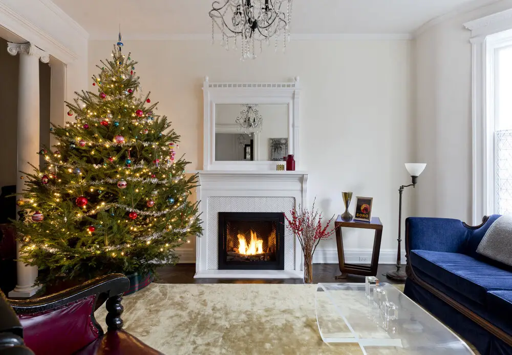 Turn Your Apartment Into A Holiday Getaway With A Ventless Fireplace -  HearthCabinet
