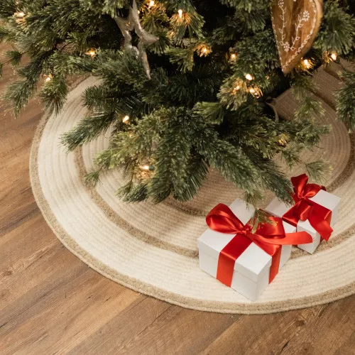 USA Made Braided Tree Skirts | Colonial Mills