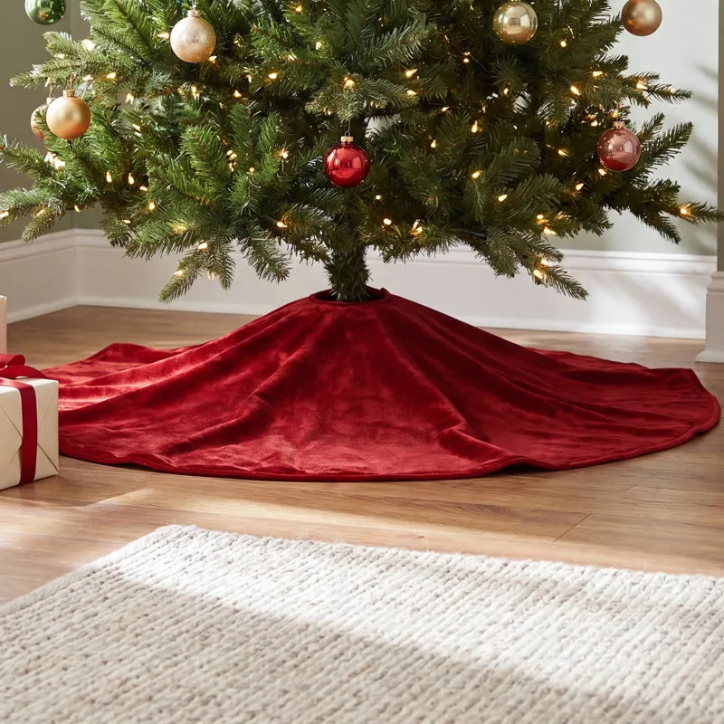 Velvet Tree Skirt Color: Red