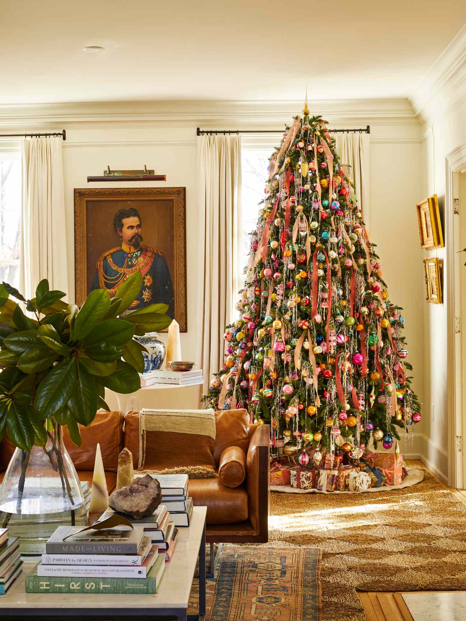 Victorian Christmas Decoration Ideas for Vintage Elegance