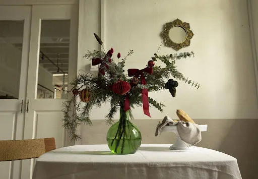 Ways to Use Flowers for Christmas Decorations & Arrangements – Charlotte Puxley Flowers