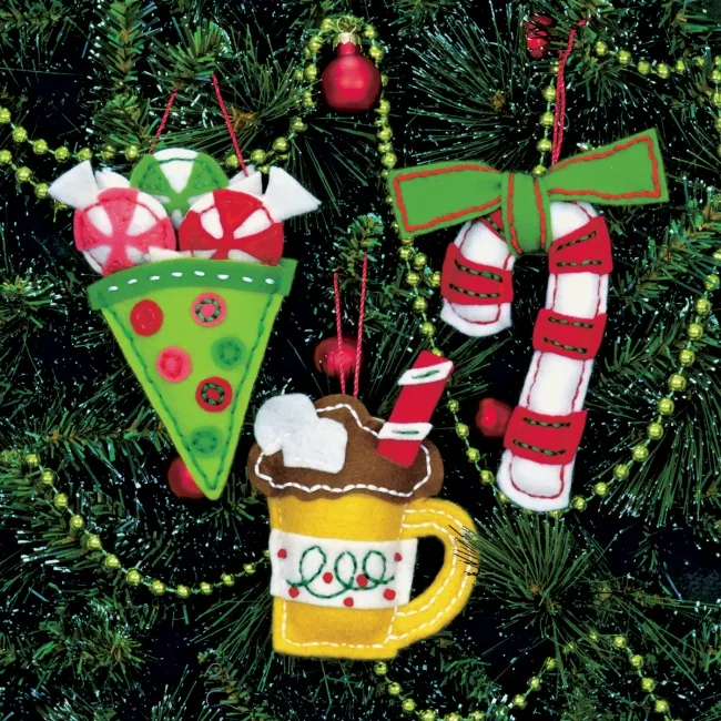 Weekend Kits Blog: Christmas Crafts – Handmade Felt Ornament Kits