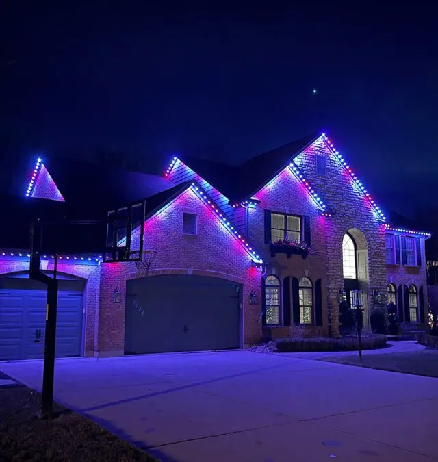 When to Book Christmas Lights in Huntsville | New Age Lights