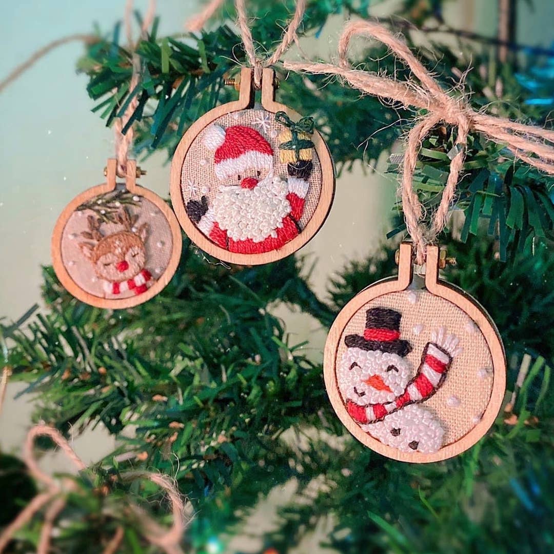 Wholesale Rustic Handmade Fabric Wood Christmas Ornaments, Double-Sided  Holiday Baubles (Set of 4) for your store - Faire