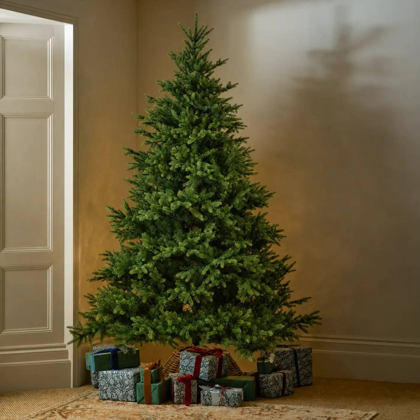 Windsor 7ft Nordmann Fir Christmas Tree, No Lights – Neptune