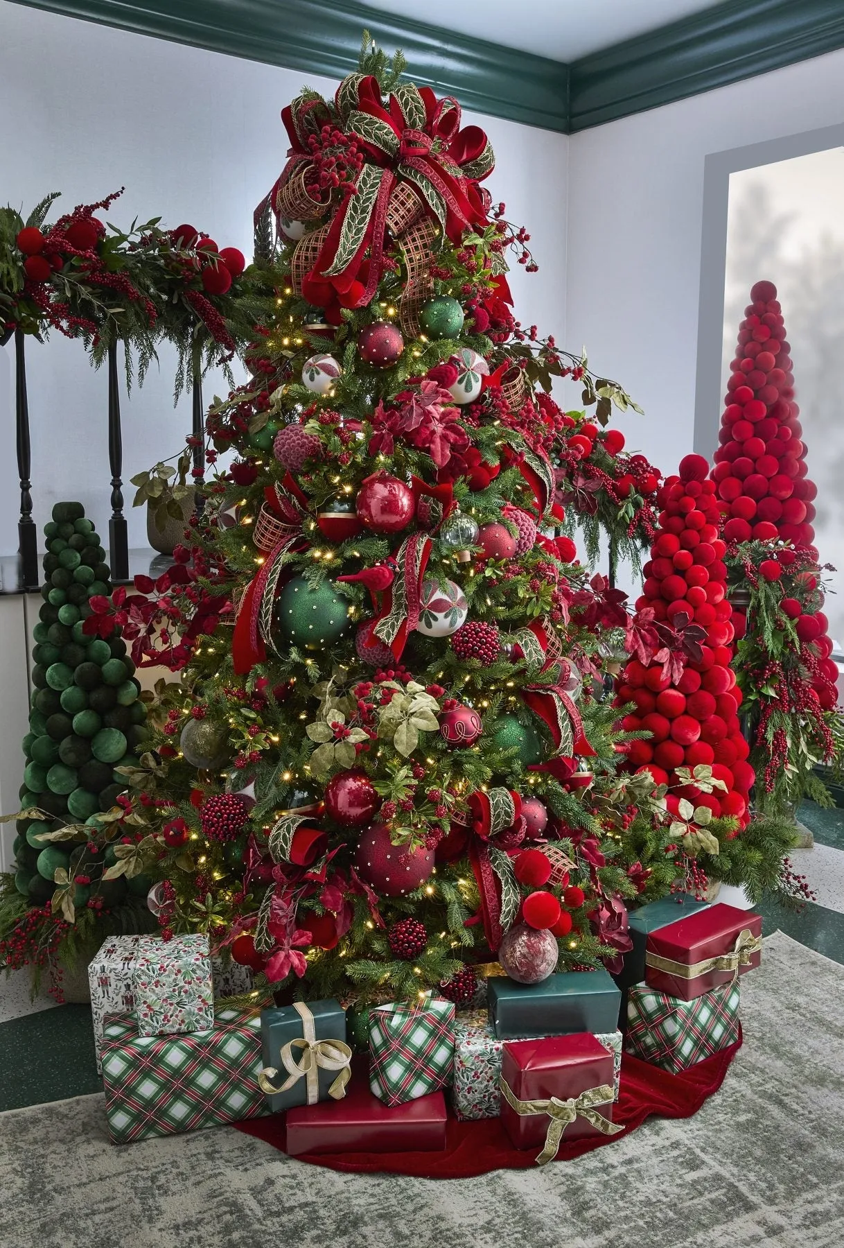 Winterberry – Madisonville Christmas Company