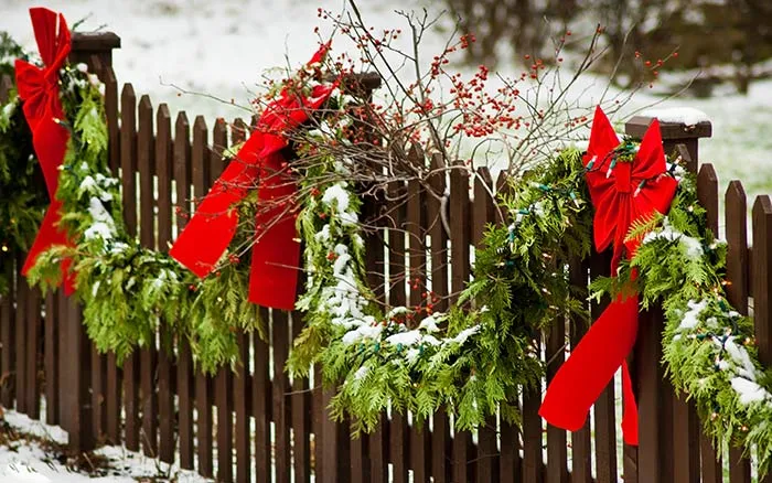 Wreaths & Garland - Hartikka Tree Farms